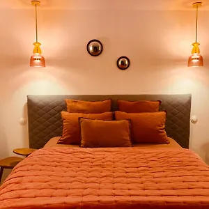 *** Bed & Breakfast M&s - Maison Feraud France